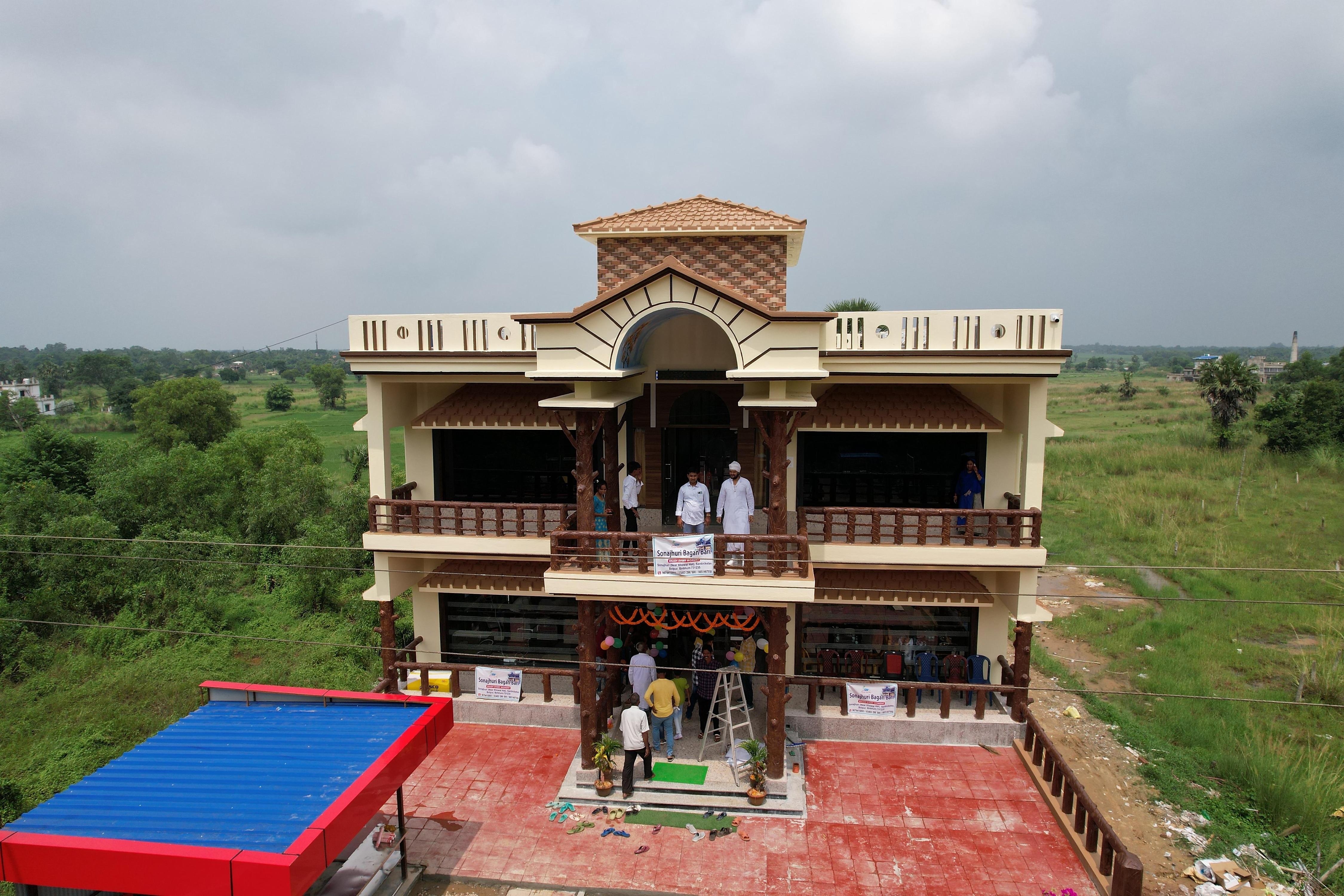 Sonajhuri Bagan bari - Tap to explore photos
