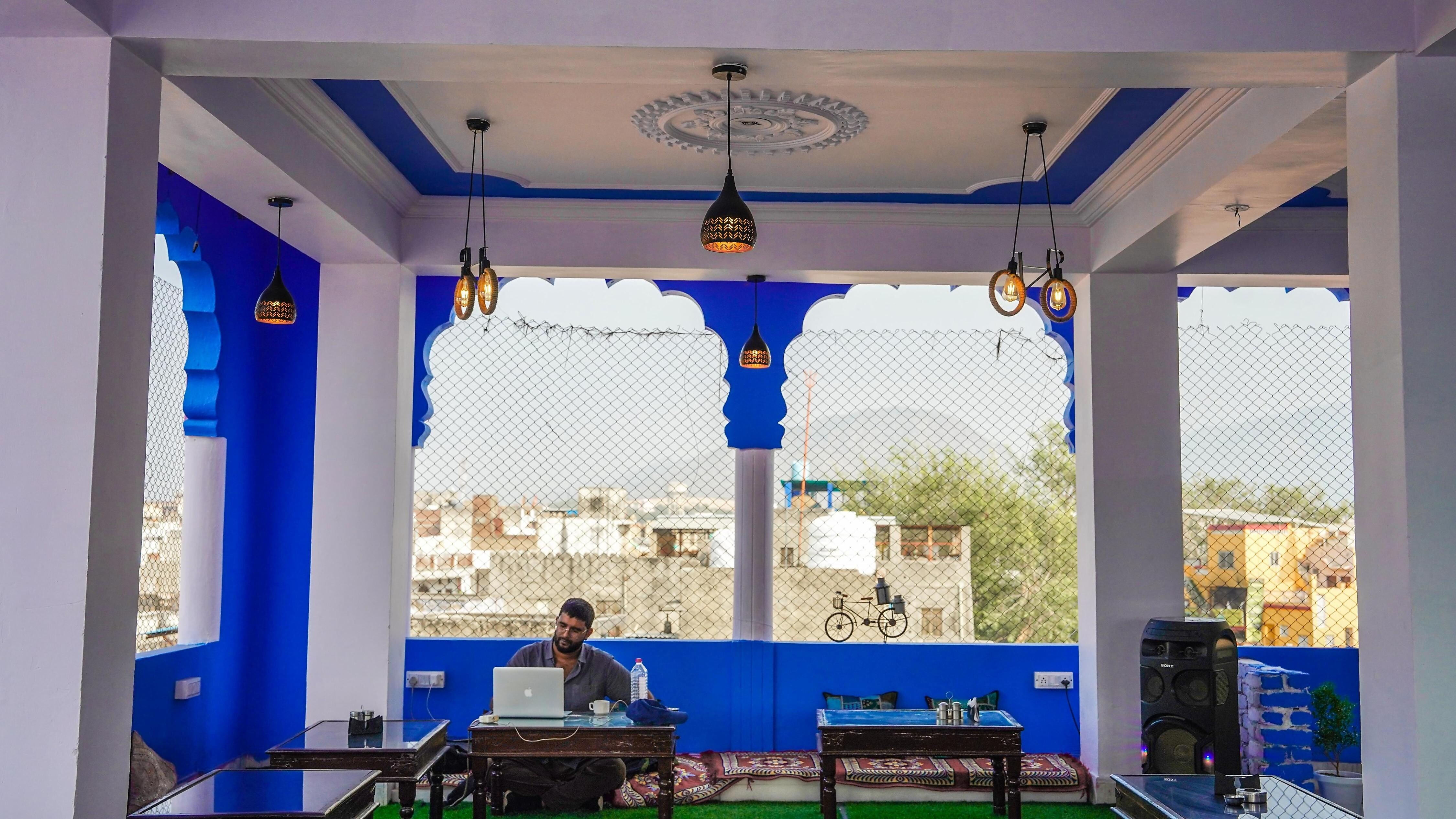 Safar Hostel - Tap to explore photos