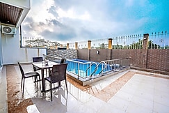 Anubandh - Serene Villa with hills views, Lonavala