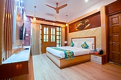 Treebo Green Village Resort With Pool, Sawantwadi