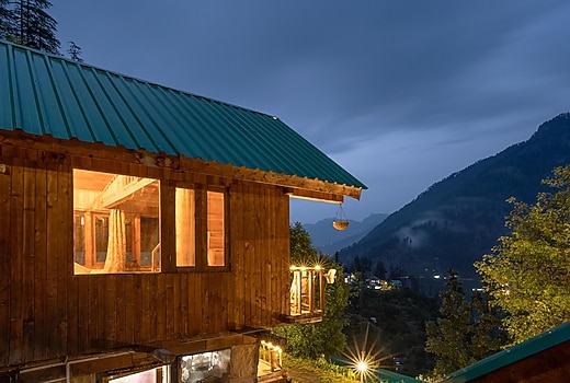 Majestic Valley View Cottage