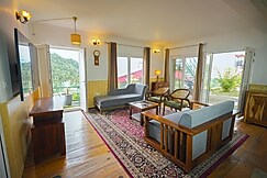 Signature Villa SATYA by MountEdge Hospitality, Mukteshwar