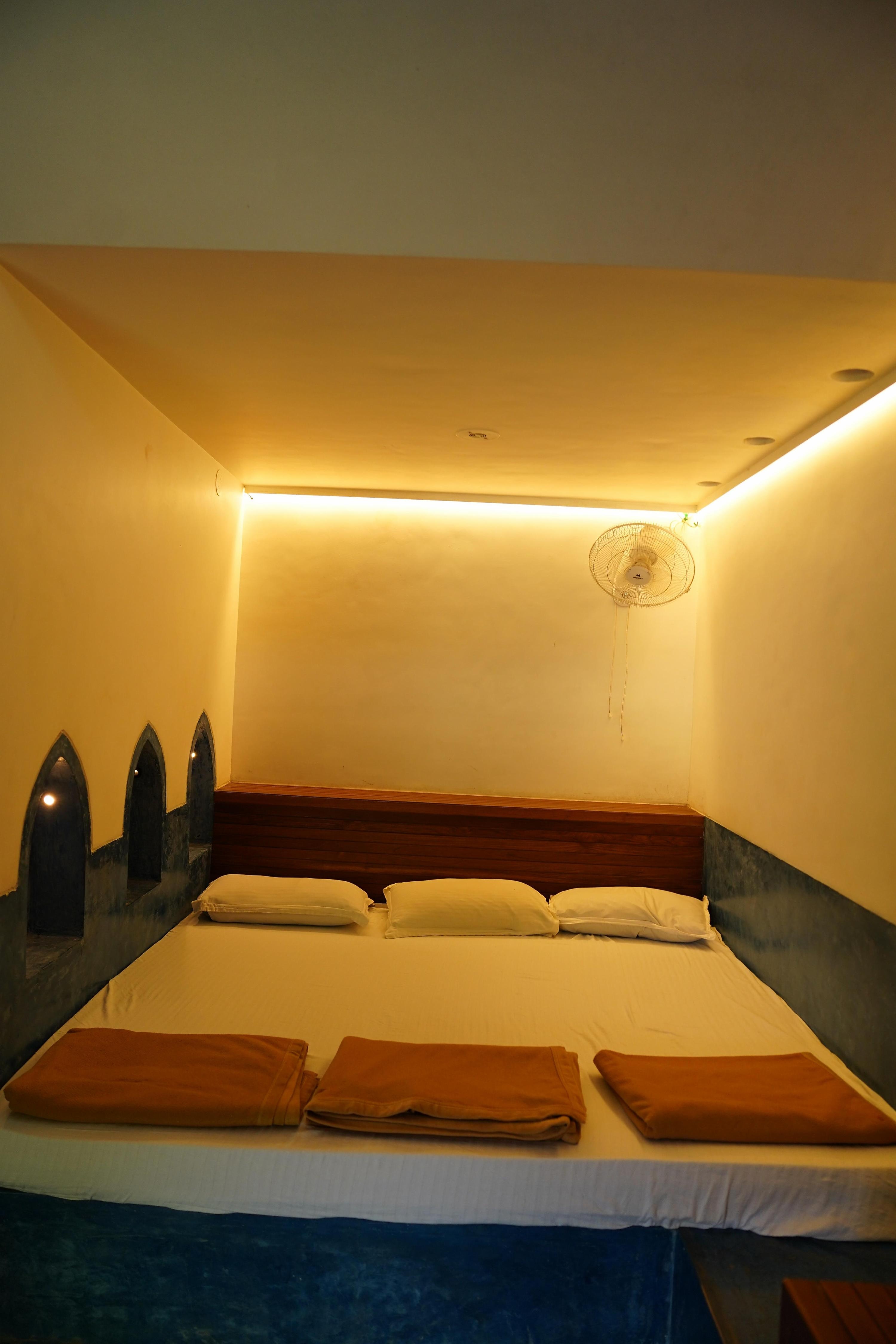 Bamboo And Bricks Resort 4