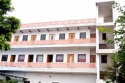 HOTEL ROYAL RESTAURANT, Bharatpur