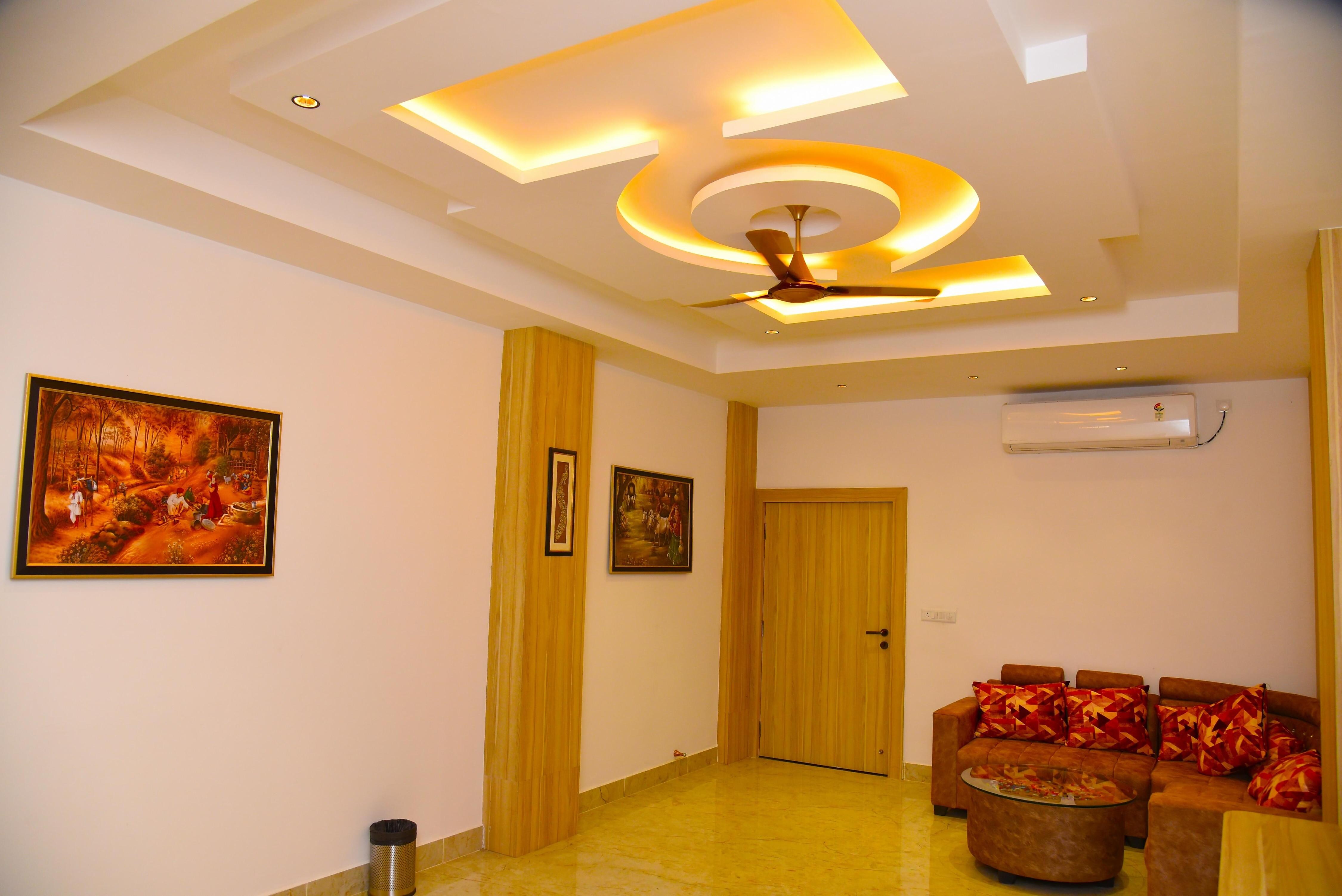 HOTEL PUSHPANJALI VILLA - Tap to explore photos