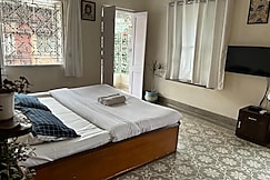 Holiday Heritage Home, Kolkata