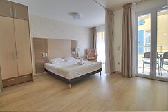 Zenao Appart H, Var