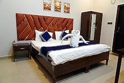 Kailasha Inn, Varanasi