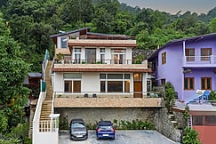 ELIVAAS 2 BHK with Terrace & Lake View | Antarmann Casa Ember, Bhimtal