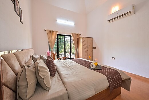 Green Acres by Deshco Holidays