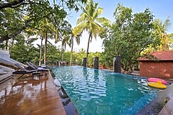 Green Acres by Deshco Holidays, Alibaug
