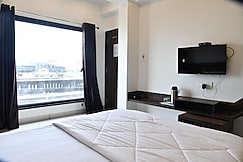 Hotel Shreeji Palace (On Railway Station), Abu Road