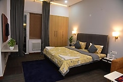 Mallenzo Luxury Suites Golf Course, Gurgaon