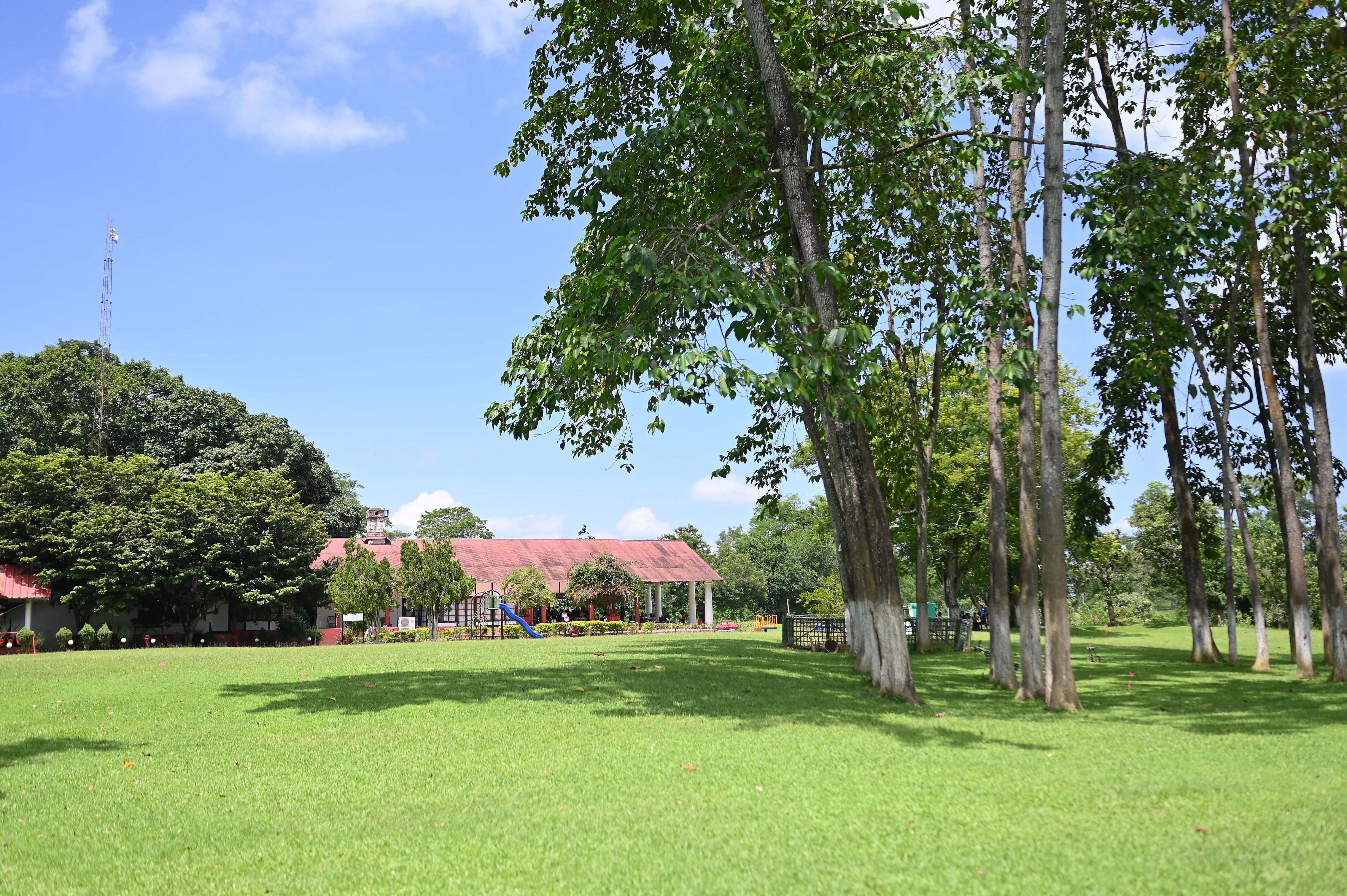 Burra Sahib's Bungalow(Kaziranga Golf Resort) - Tap to explore photos