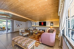 ELIVAAS 2 BHK With Shared Pool & gym | Alpine Hide, Kasauli