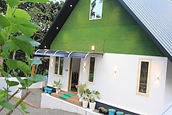 Oakwood Oasis Home Stay, Vagamon, Valparai