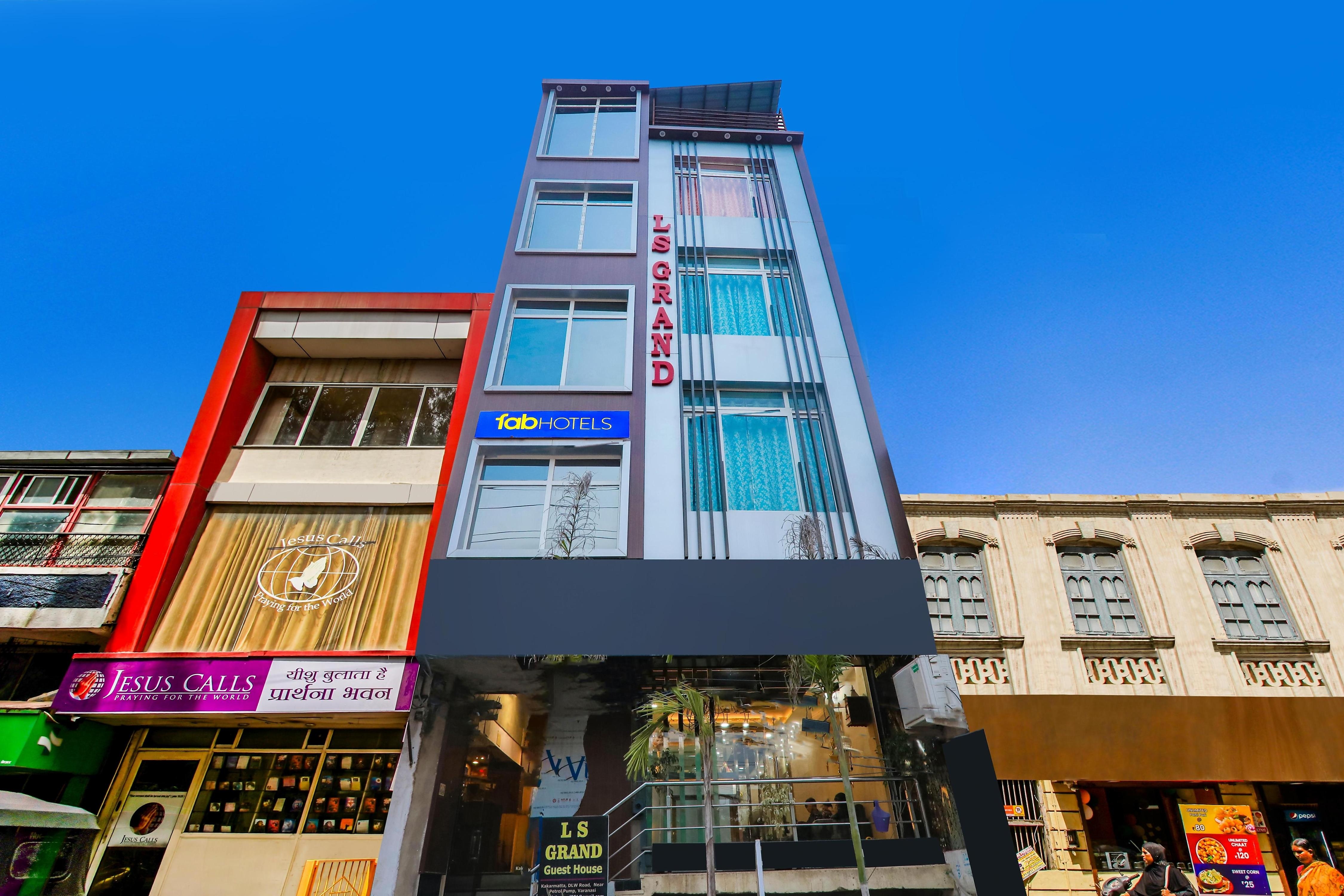 FabHotel LS Grand - Tap to explore photos
