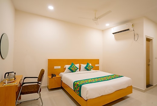 Treebo The Living Tree Khairatabad