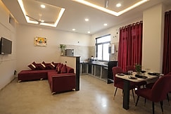 Earthen Bliss Luxury 2BHK Apt with Balcony, Udaipur