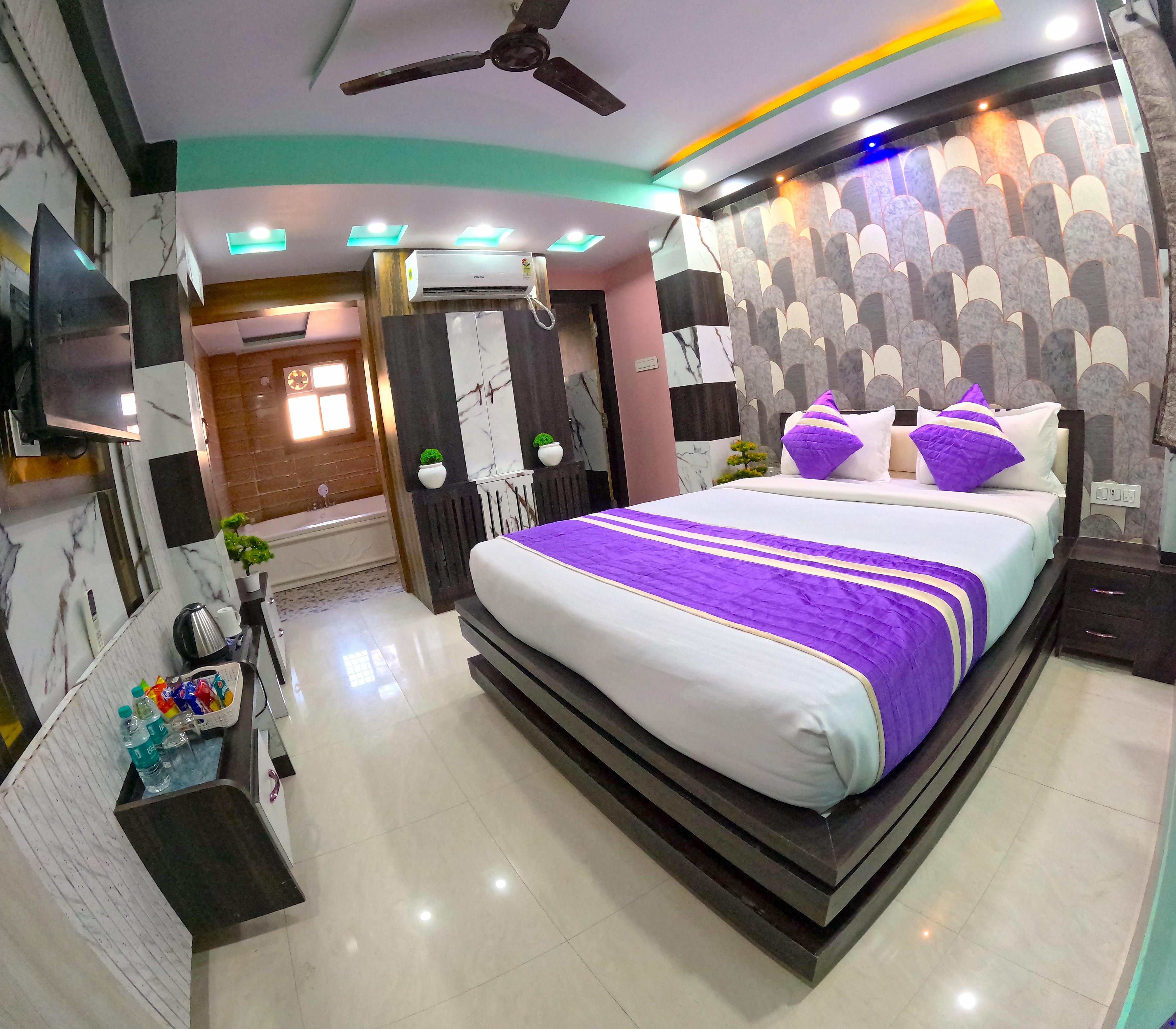 Hotel Sweta Villa & Banquet Hall - Tap to explore photos