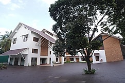Hotel Devalokam, Ottappalam