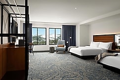 Hotel Alpenrock Breckenridge, Curio Collection by Hilton, Boulder