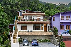 ELIVAAS Signature 6 BHK with Balcony & Lake View | Antarmann Casa Zenith, Naukuchiatal
