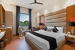 Levelup Plus Aura Bliss, Amritsar