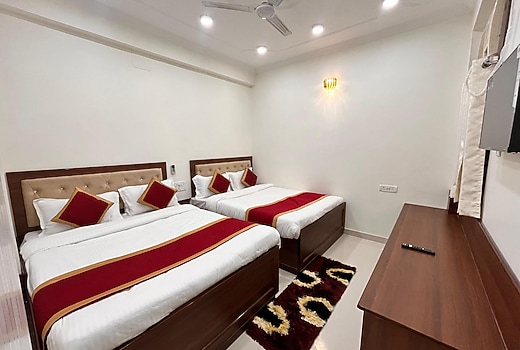 Shree Ram Heritage Homestay | 4BHK Varanasi