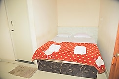 Royal Guest House, Nanjangudu