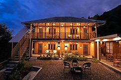 Symphony Cottage by Sama Homestays, Chamba Himachal