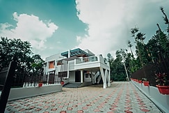 Adithya Residence Homestay, Chikmagalur