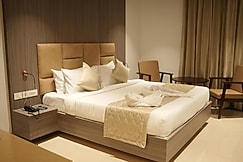 Kongu Residency, Karur