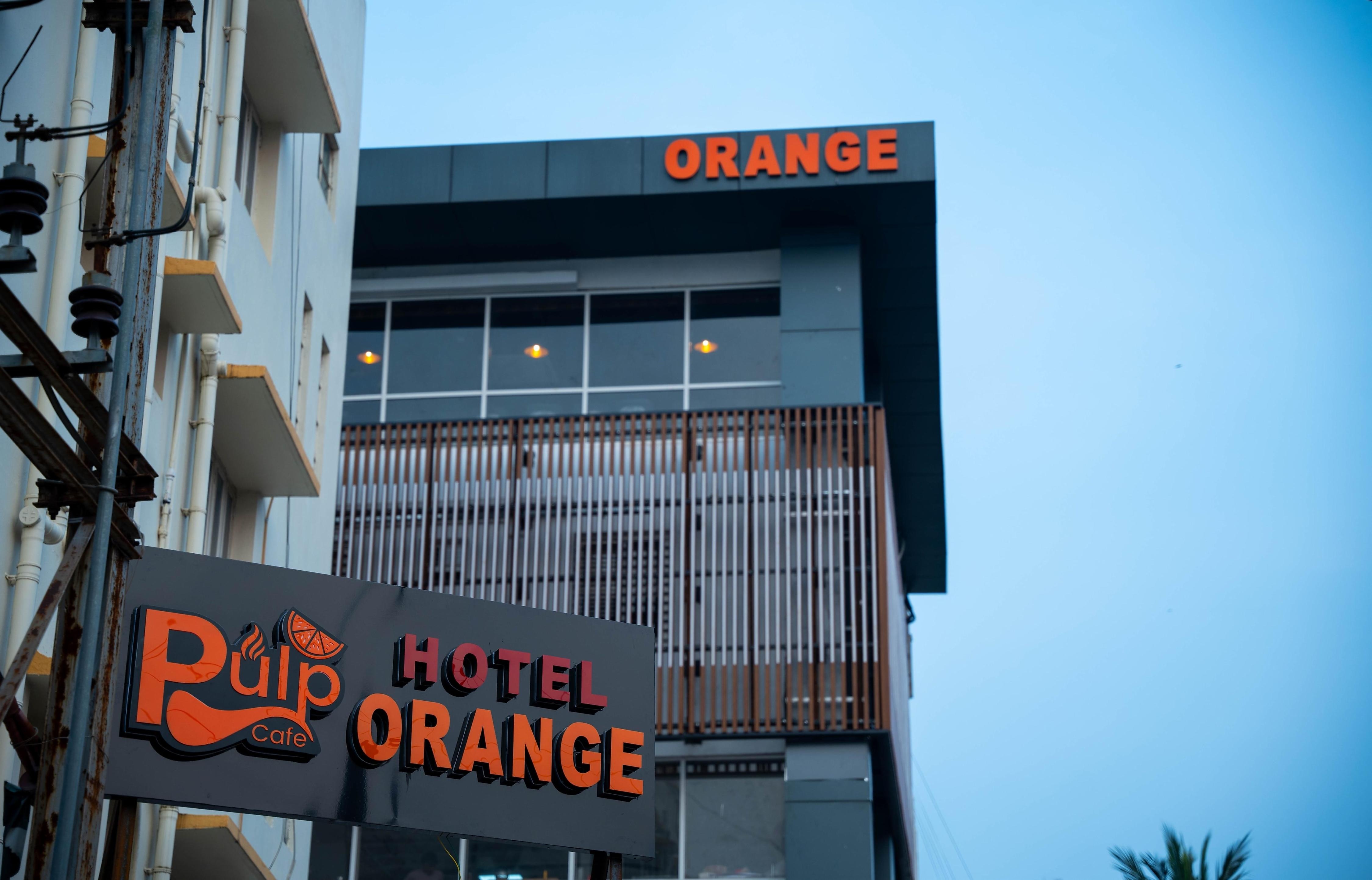 Hotel Orange - Tap to explore photos