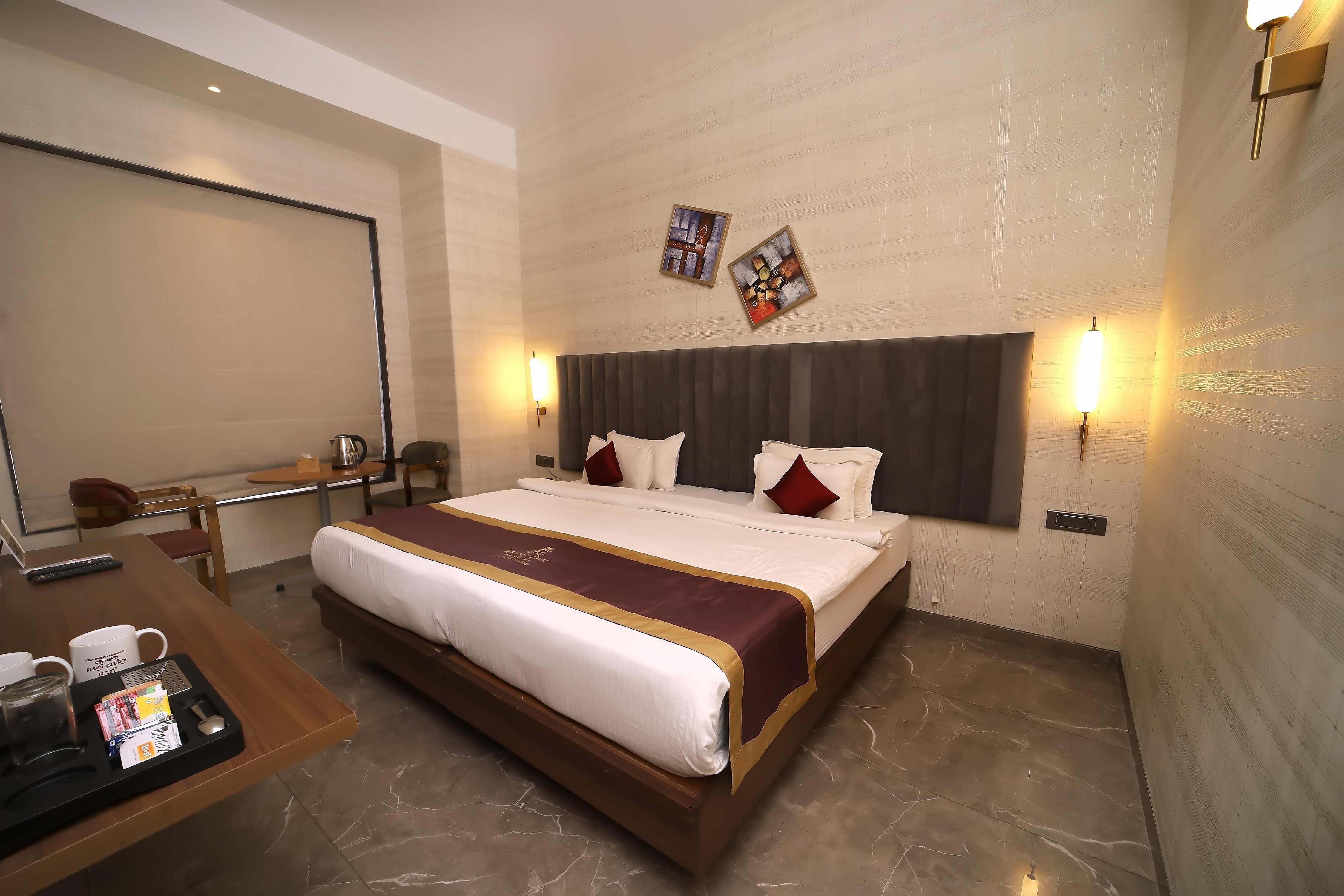 Hotel Reyansh Pride,Boisar - Tap to explore photos