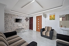 BHRS Residency 2BHK Lower Suite, Munnar