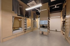 Commune PODS Golf Course Road | Dorms/Hostel, Faridabad