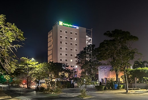 Holiday inn Express Kolkata New Town