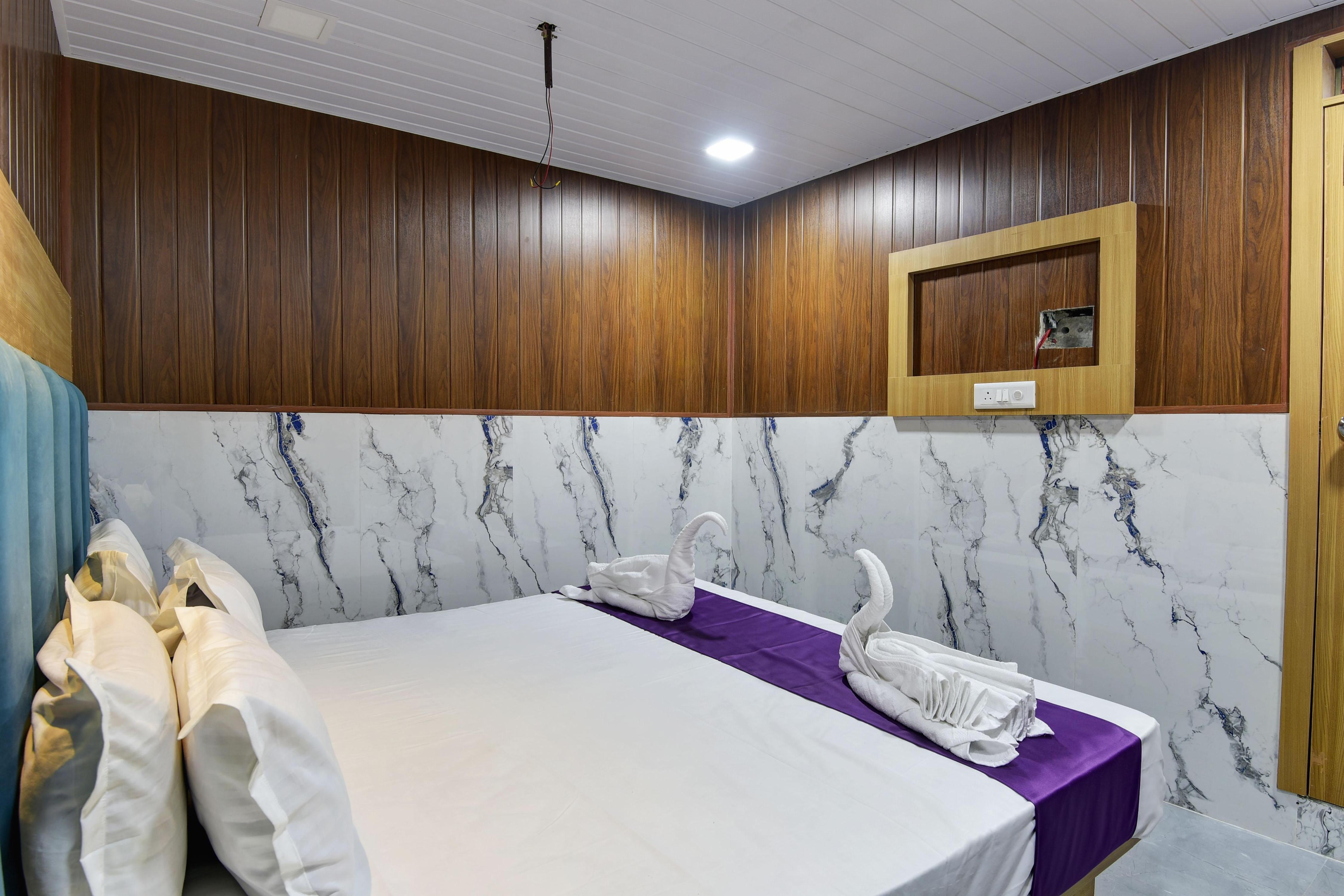 Hotel Welcome Residency Lodging and Boarding - Tap to explore photos