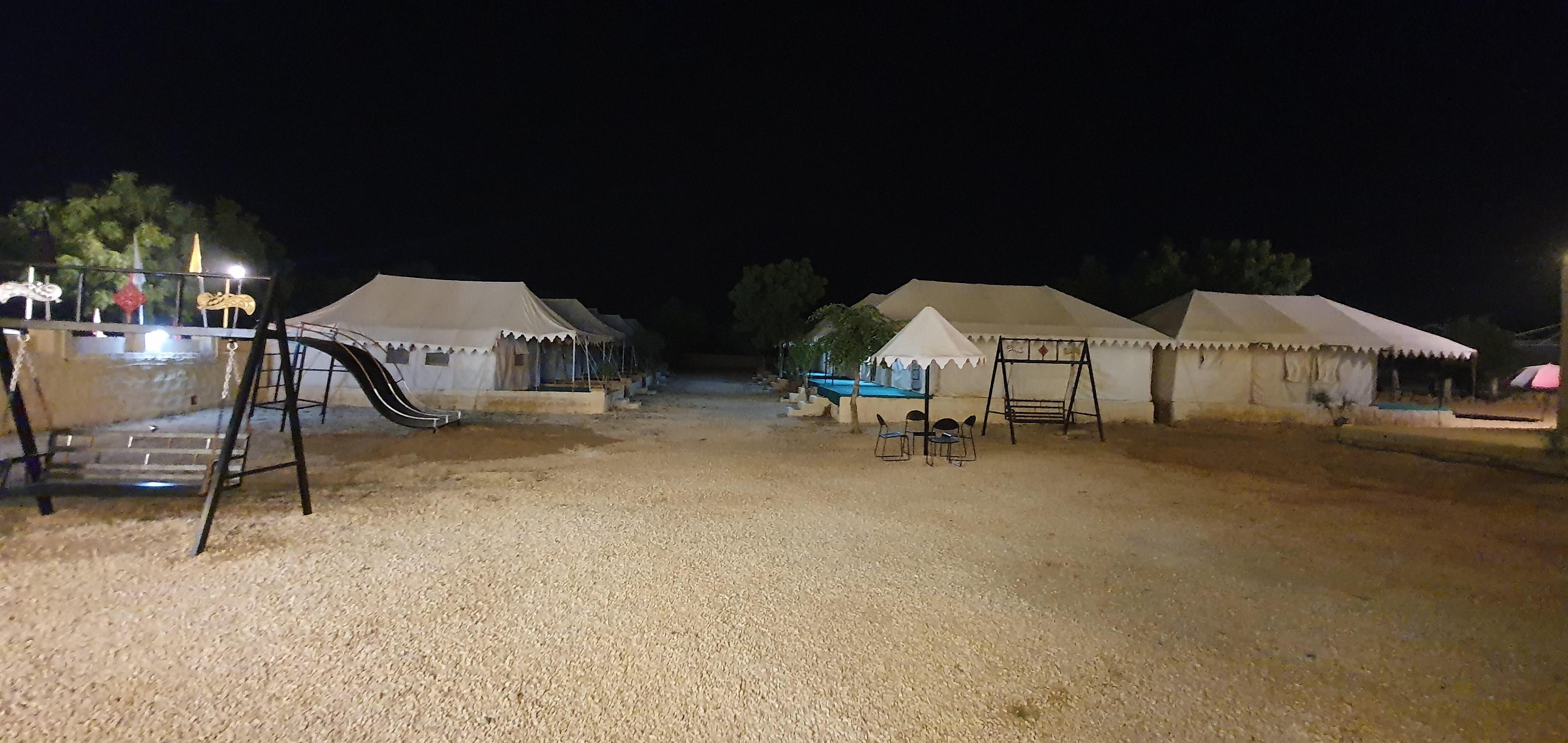 Sandside Desert Resort - Tap to explore photos