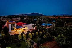 Golden Hill Resort, Tarikere