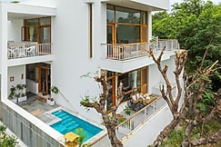 SaffronStays Villa Bougain, Udaipur