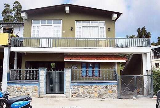 Gymkhana Home Stay