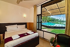 Mia Riaan Lake View Resort, Cochin