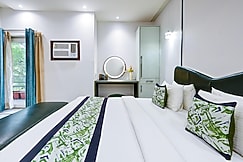 Hotel Opal Villa Vasant Kunj Road By JMD Group, Delhi