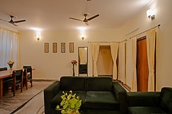 SR Homestay, Varanasi