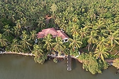 Bellevue Homestay and Wellness Centre, Koyilandi