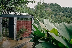 Mirno Mist Resort, Wayanad