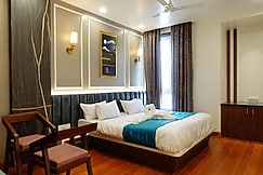 The Crown Leela, Pratapgarh