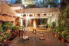 Luxurious 4 BHK Fencing Lake and Gazing at Elegant Mountain Range, Bhimtal